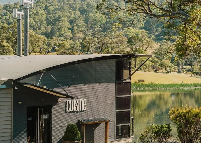 Oaks Lake Crackenback Resort